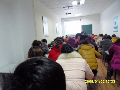 新教师上岗发言稿 以教育为桨，以梦想为帆